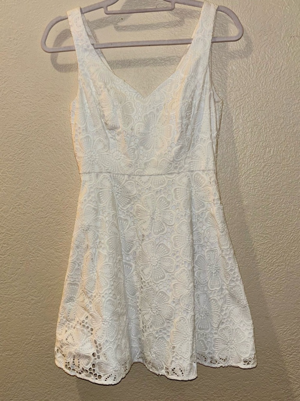 Lilly Pulitzer Marla White Lace Vneck Dress Size 0